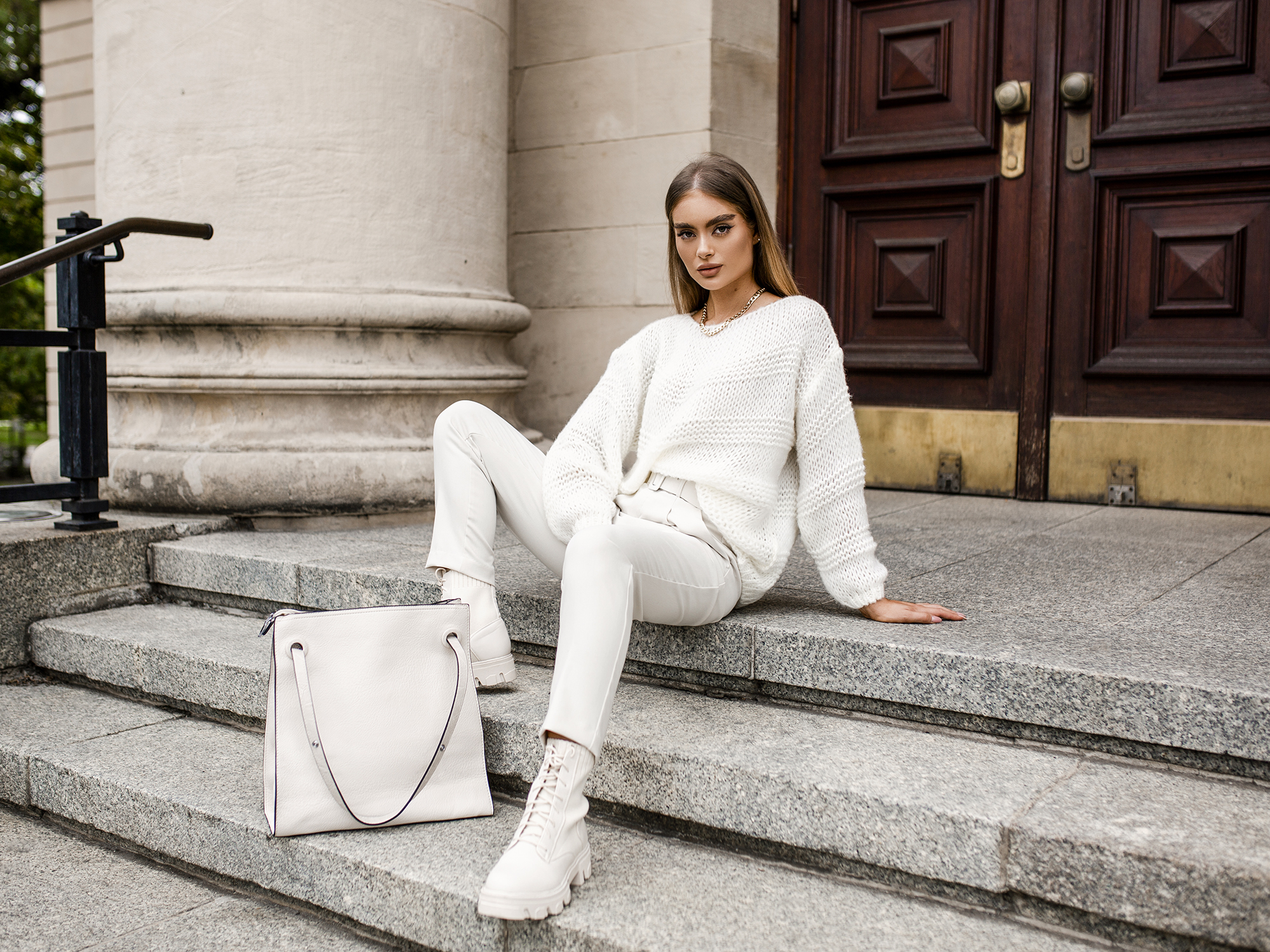 Класичні светри – основа стилю та елегантності